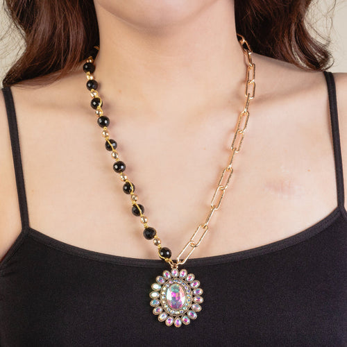 1258 - Crystal Pendant Necklace - Black