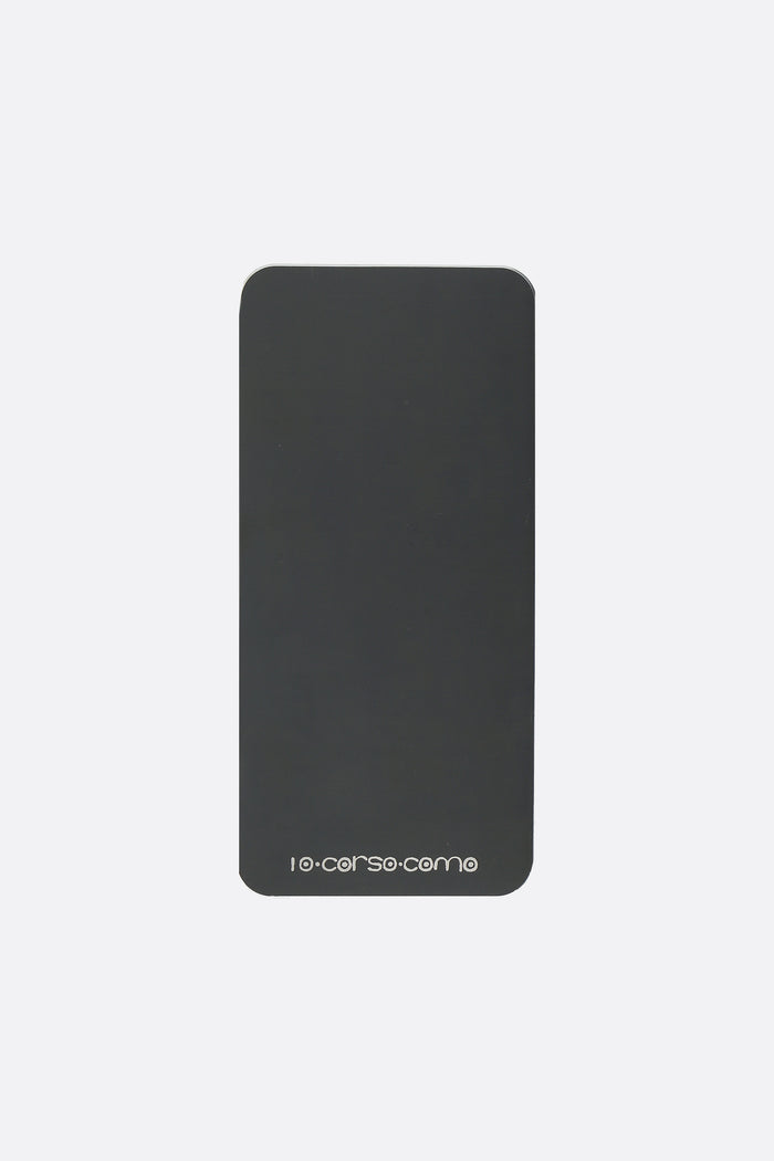Antimicrobial tile in metal-ceramic